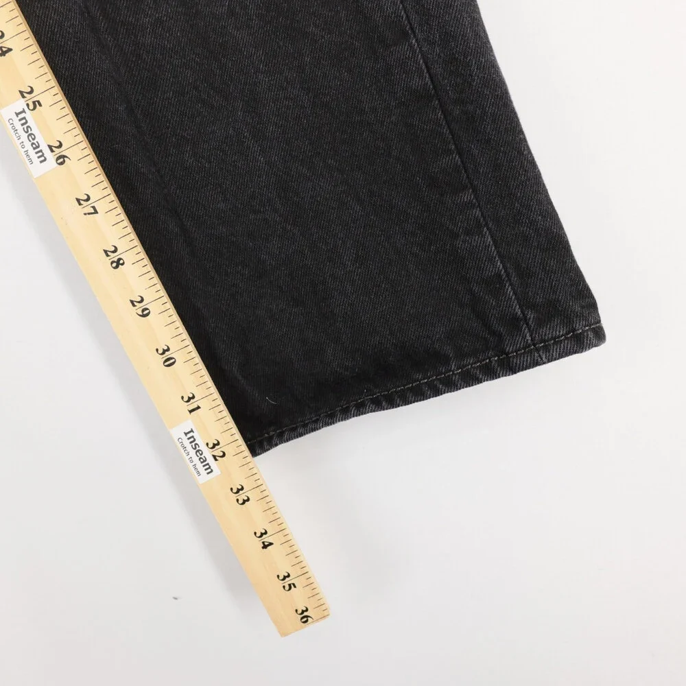 Levis 501 Jeans Mens 32x34 Black Straight Leg Button Fly Original Fit Denim